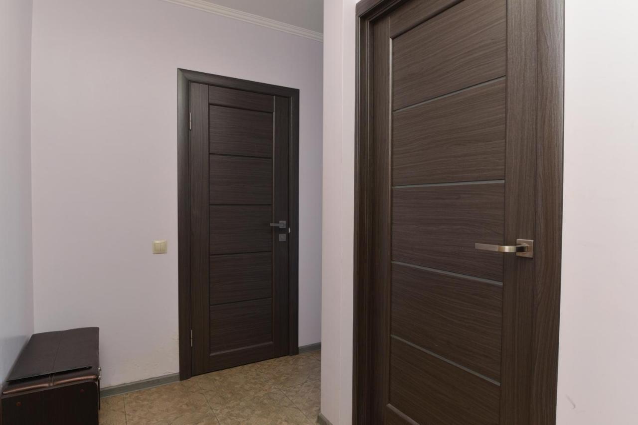 Apartament On Vasylia Lypkivskoho 24 키예프 외부 사진